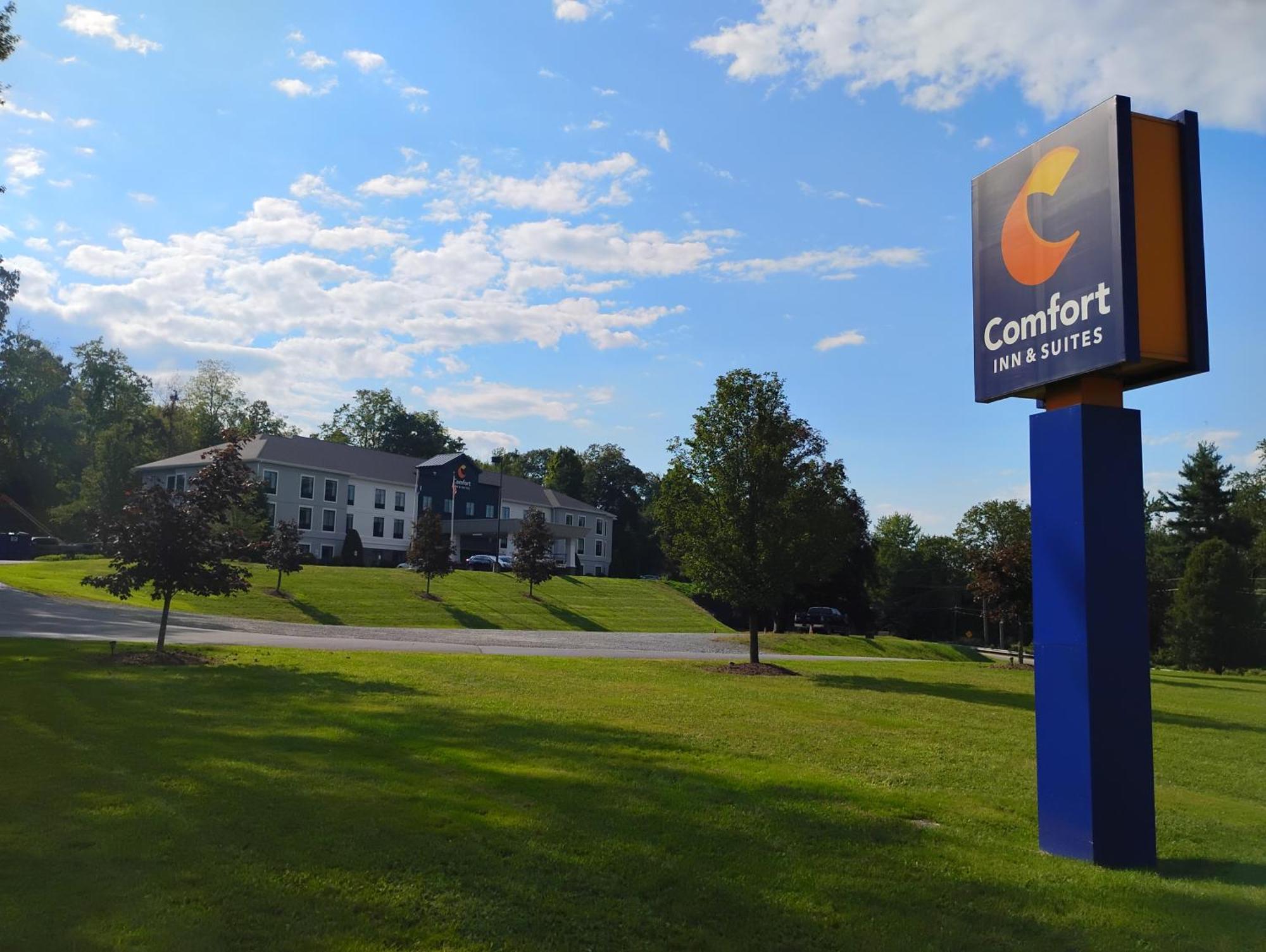 Comfort Inn & Suites Tunkhannock Exterior foto
