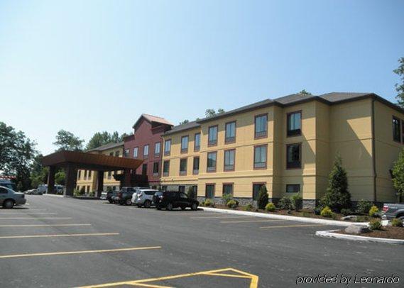 Comfort Inn & Suites Tunkhannock Exterior foto